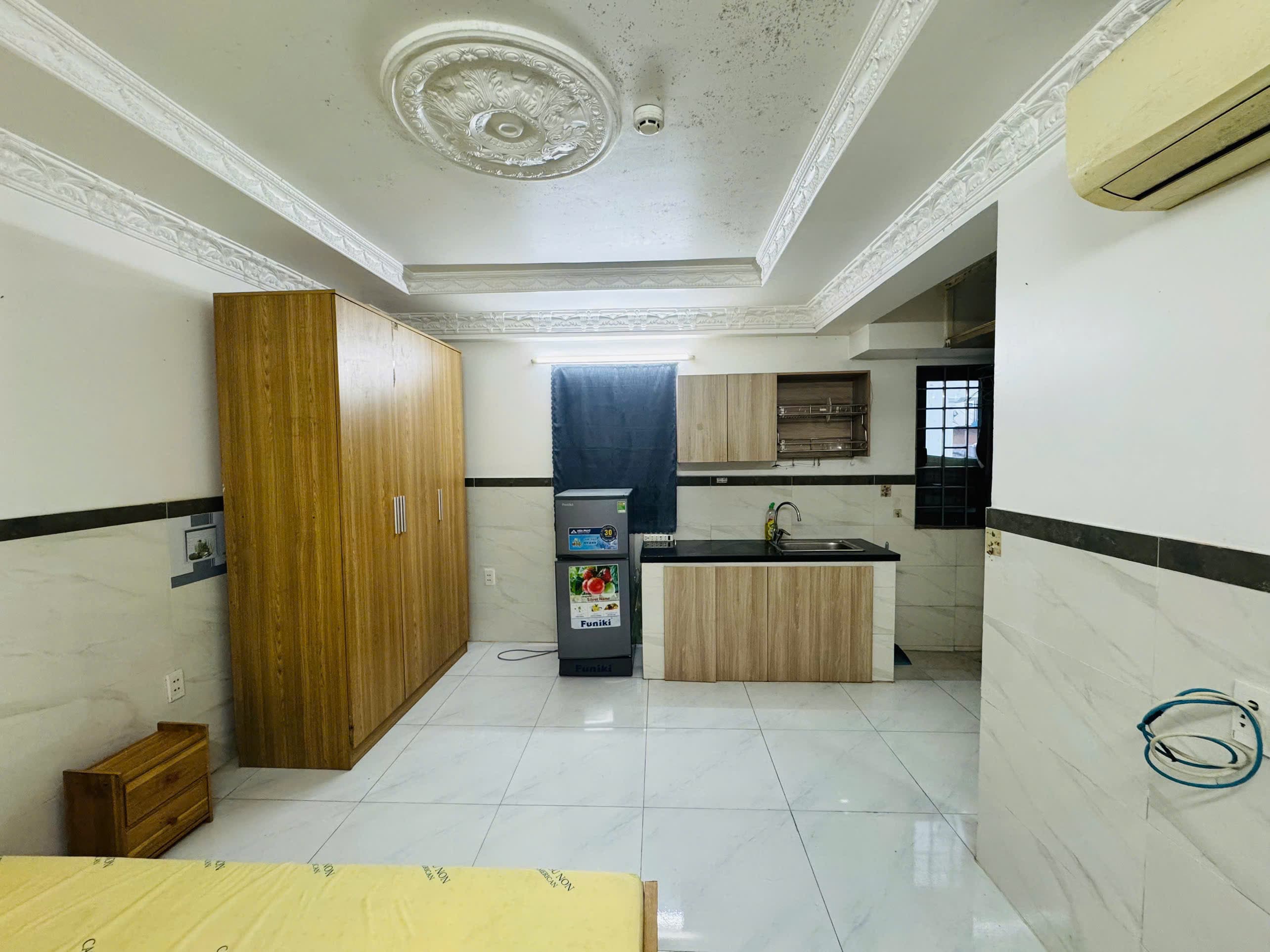 CĂN HỘ DỊCH VỤ FULL NỘI THẤT CỬA SỔ TRỜI PHÒNG STUDIO
