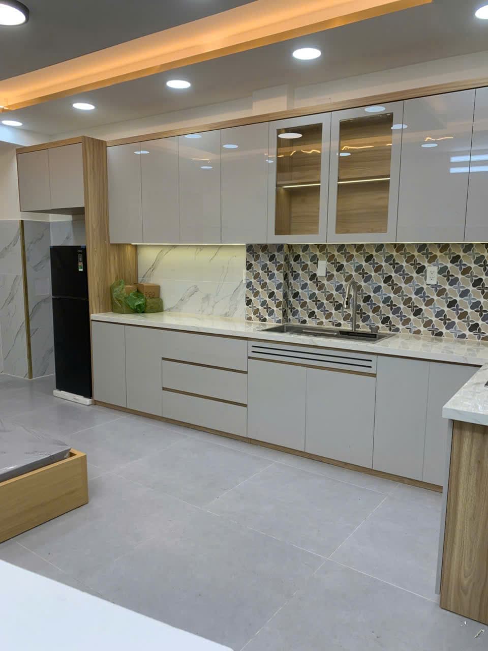 CĂN HỘ DỊCH VỤ FULL NỘI THẤT TÁCH BẾP 2 PHÒNG NGỦ