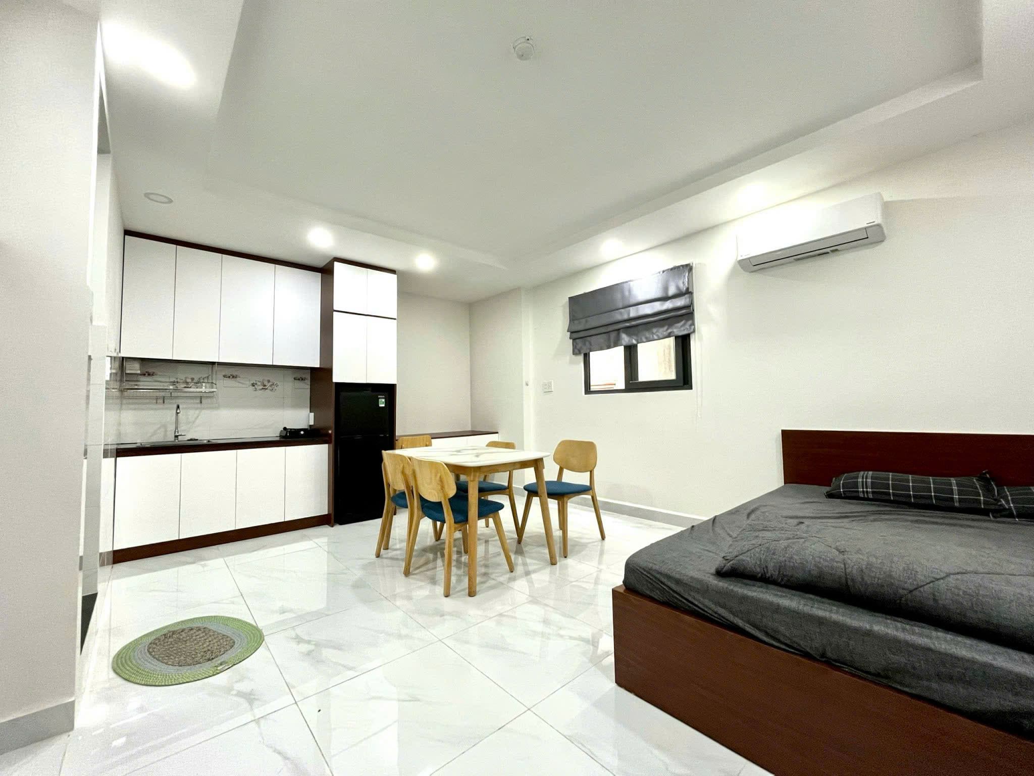 CĂN HỘ DỊCH VỤ FULL NỘI THẤT CỬA SỔ TRỜI PHÒNG STUDIO