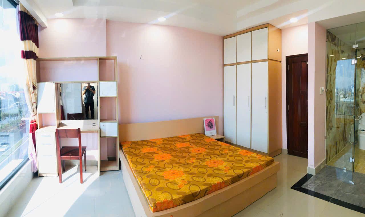 CĂN HỘ DỊCH VỤ BAN CÔNG FULL NỘI THẤT PHÒNG STUDIO