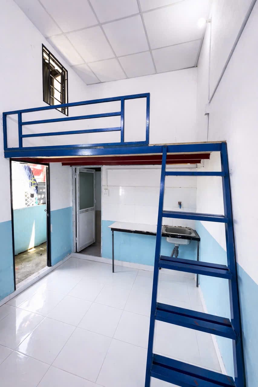 NHÀ TRỌ GÁC LỬNG BAN CÔNG CỬA SỔ TRỜI CỬA SỔ HÀNH LANG KHÔNG NỘI THẤT