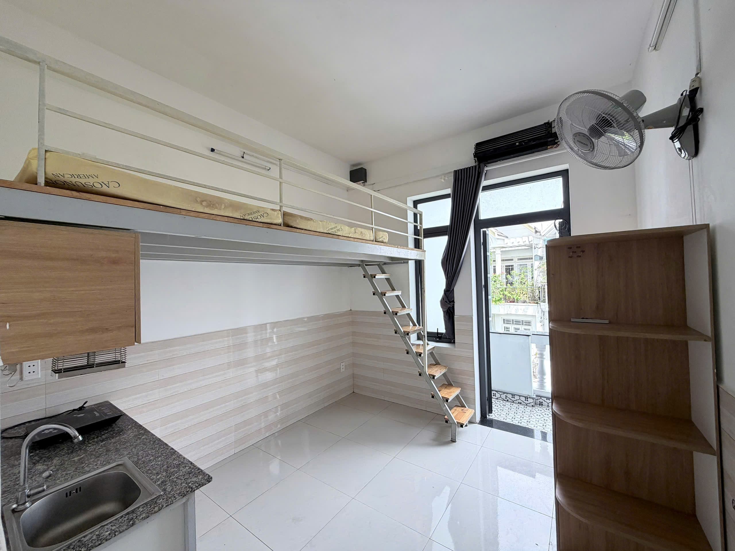 CĂN HỘ DỊCH VỤ BAN CÔNG CỬA SỔ TRỜI FULL NỘI THẤT DUPLEX