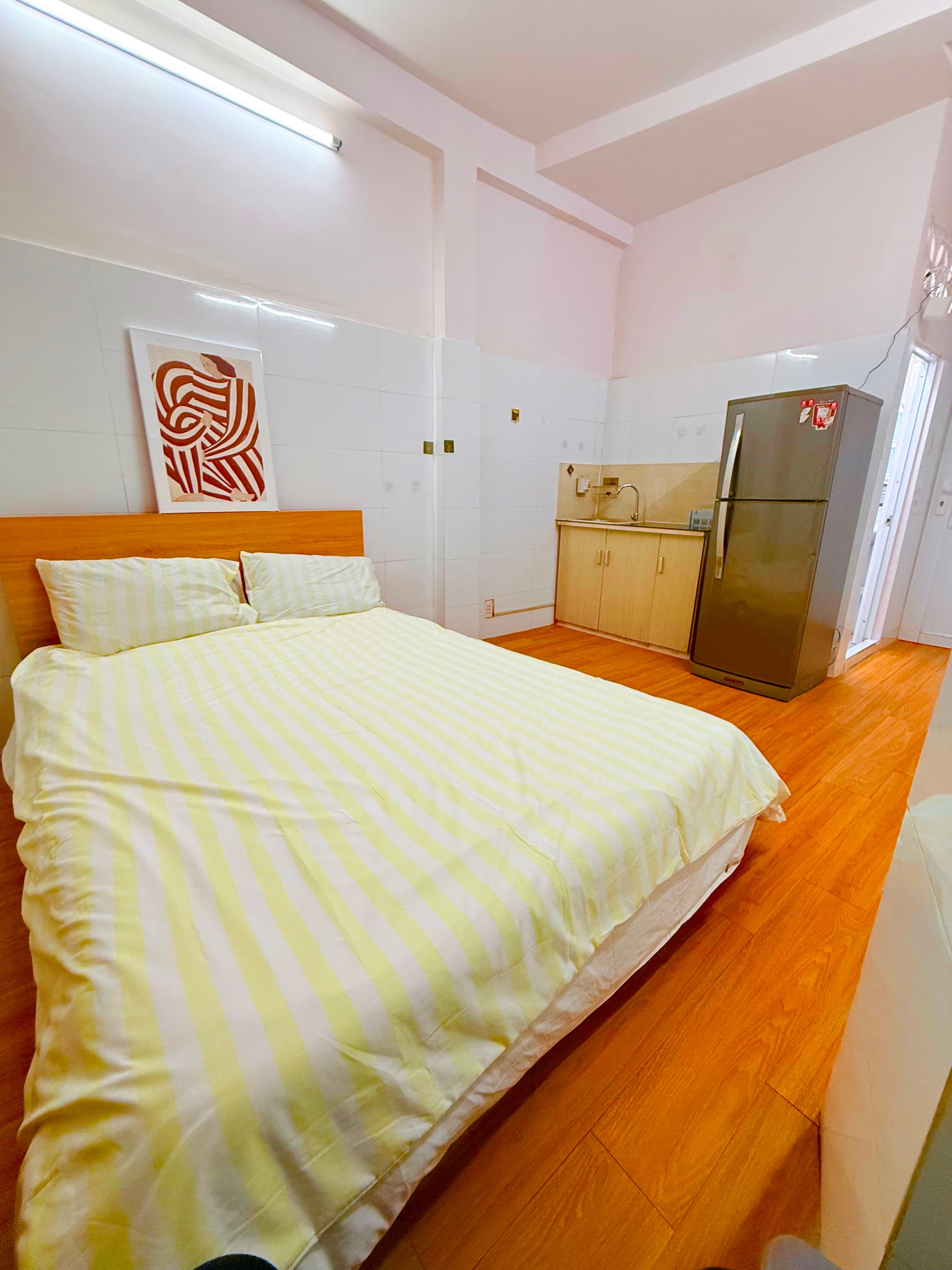 CĂN HỘ DỊCH VỤ FULL NỘI THẤT PHÒNG STUDIO CỬA SỔ TRỜI - 5Tr5 - 25m²