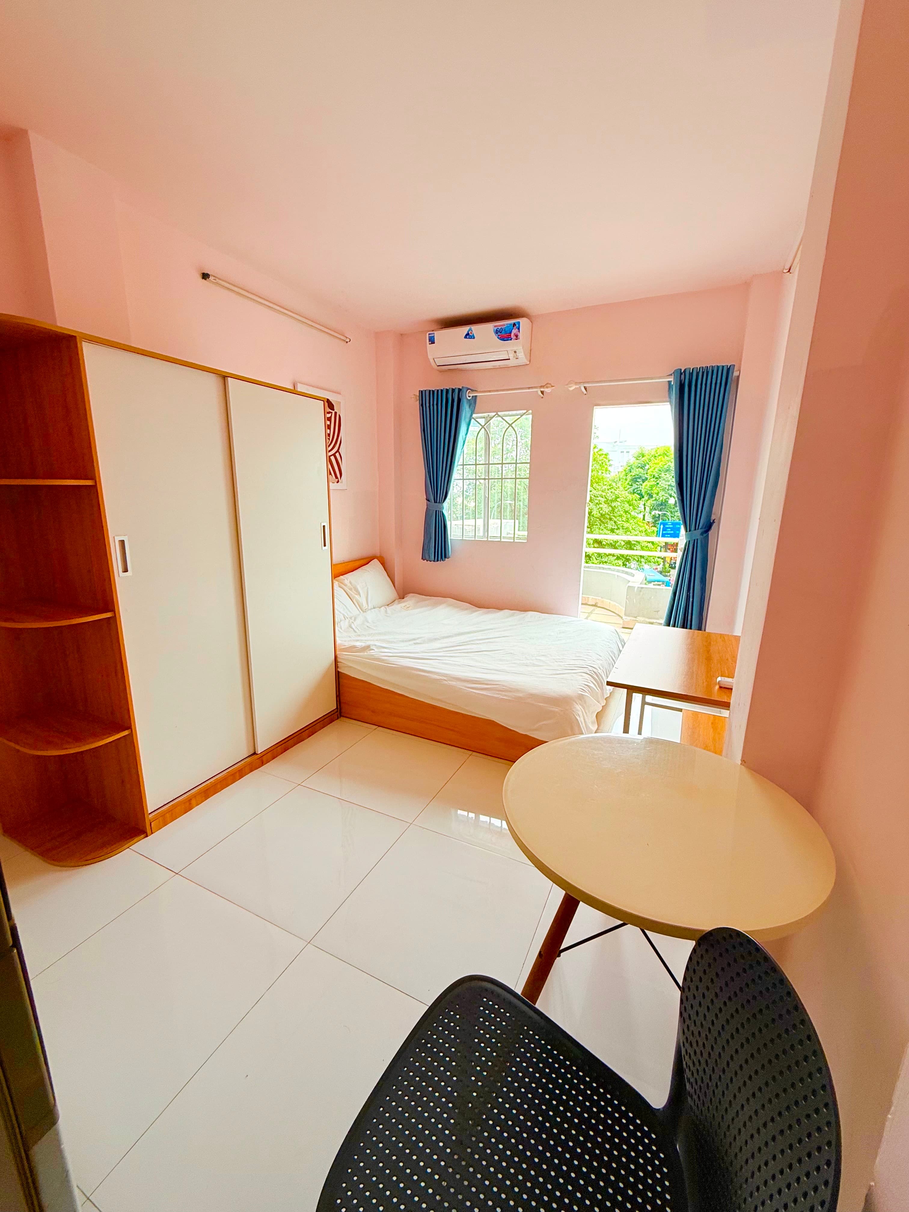 CĂN HỘ DỊCH VỤ FULL NỘI THẤT VIEW KÍNH PHÒNG STUDIO CỬA SỔ TRỜI BAN CÔNG - 6Tr5 - 30m²